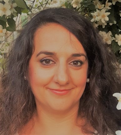 Portrait de Soura, fondatrice de la marque de phytocosmétique L'Aubalieu