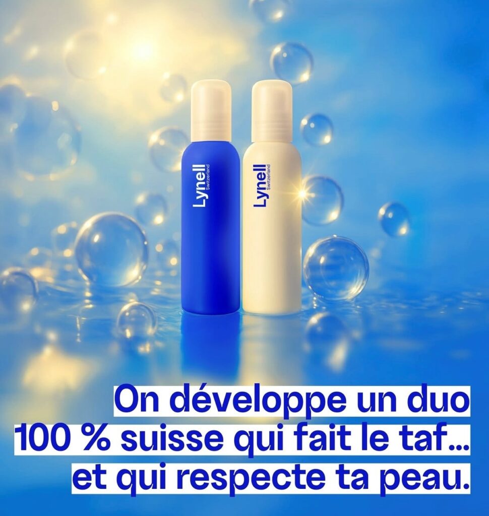 Prototype de produits cosmétiques de la marque Lynell, avec un fond fait de gouttes d'eau illustrant l'hydratation.